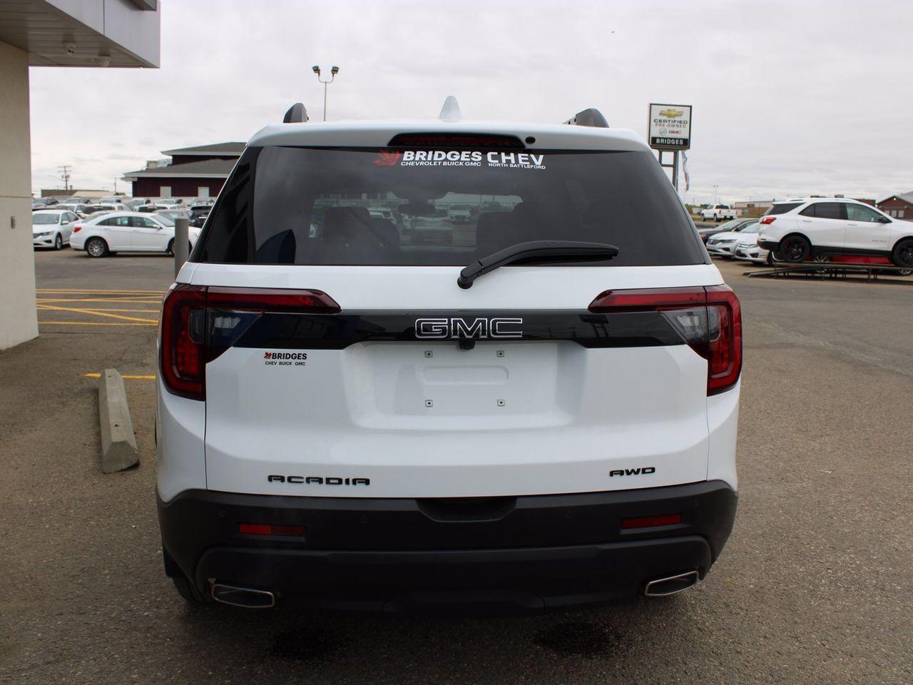 2021 GMC Acadia SLE1-3