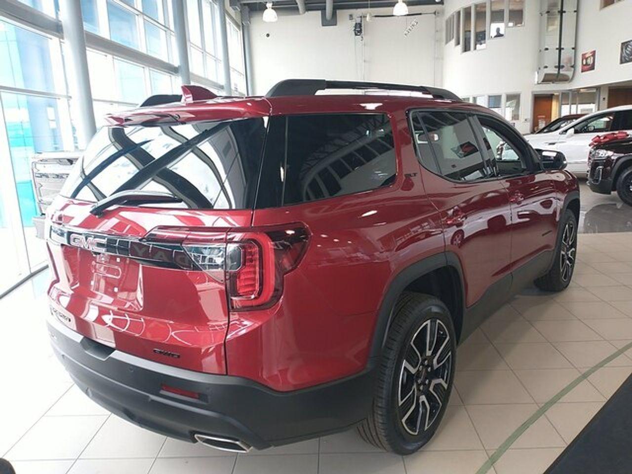2021 GMC Acadia SLT-2