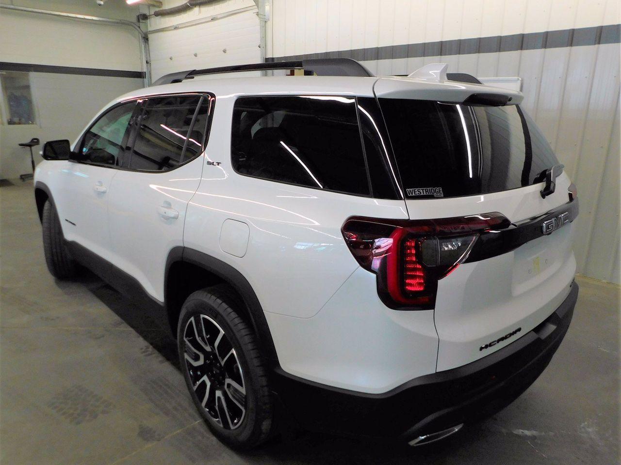 2021 GMC Acadia SLT-2