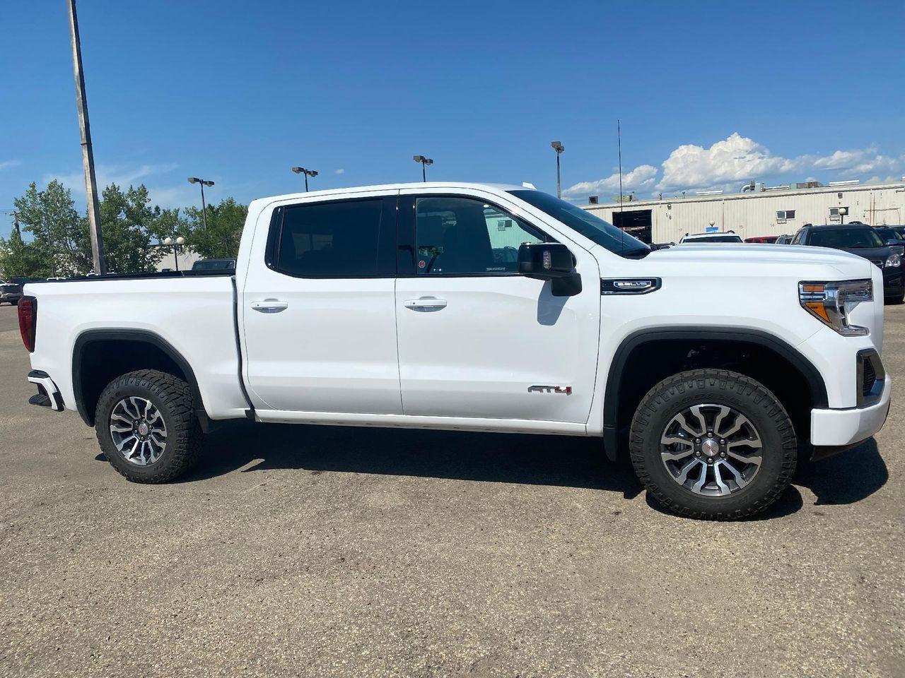2021 GMC Sierra 1500 AT4-3