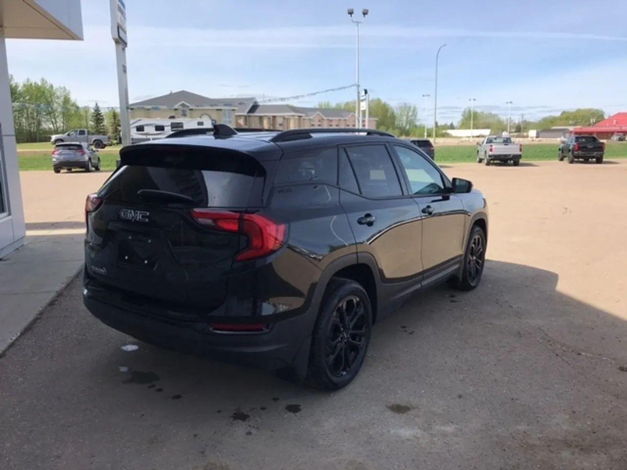 2021 GMC Terrain SLE-4
