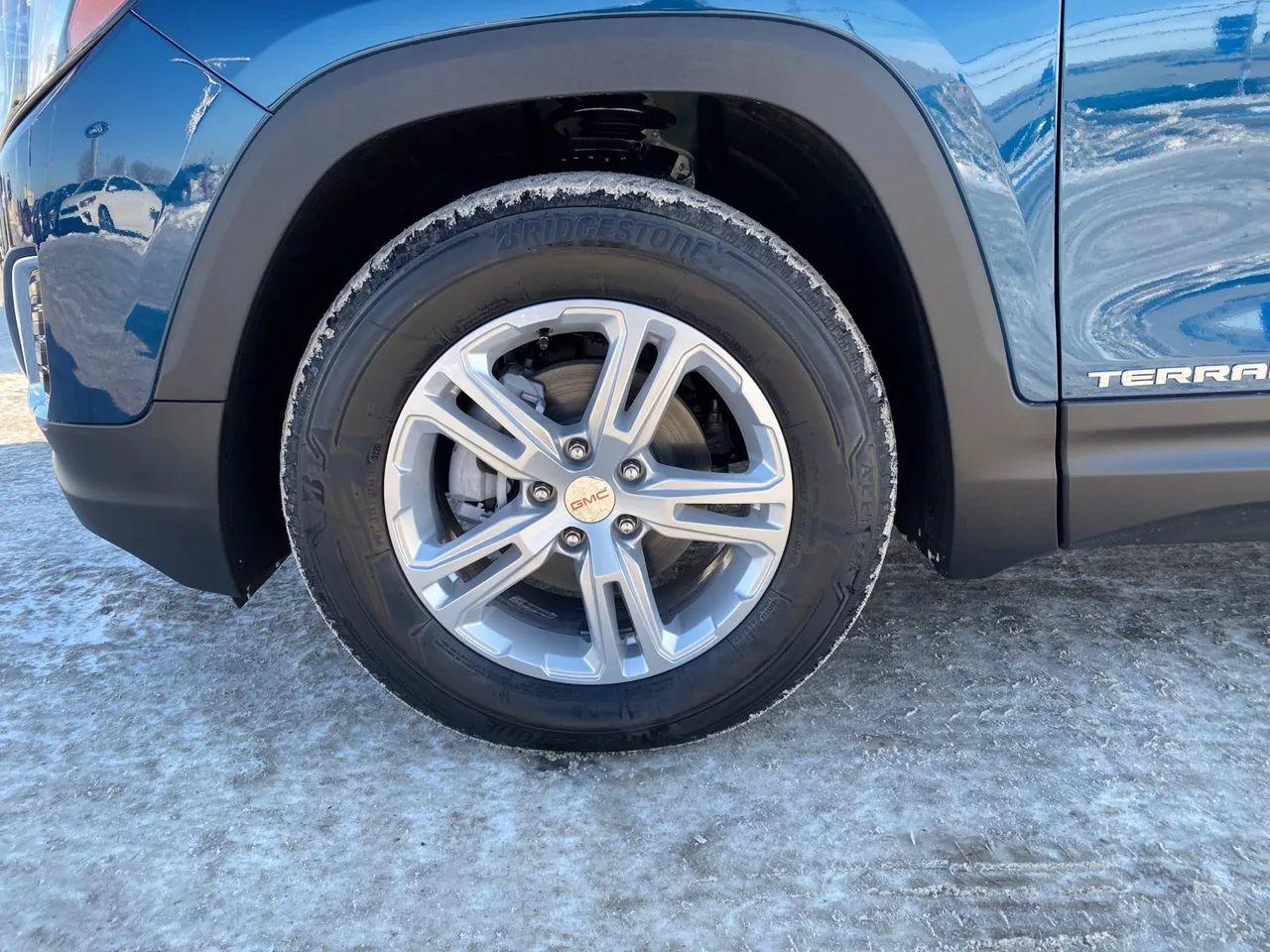 2021 GMC Terrain SLE-2