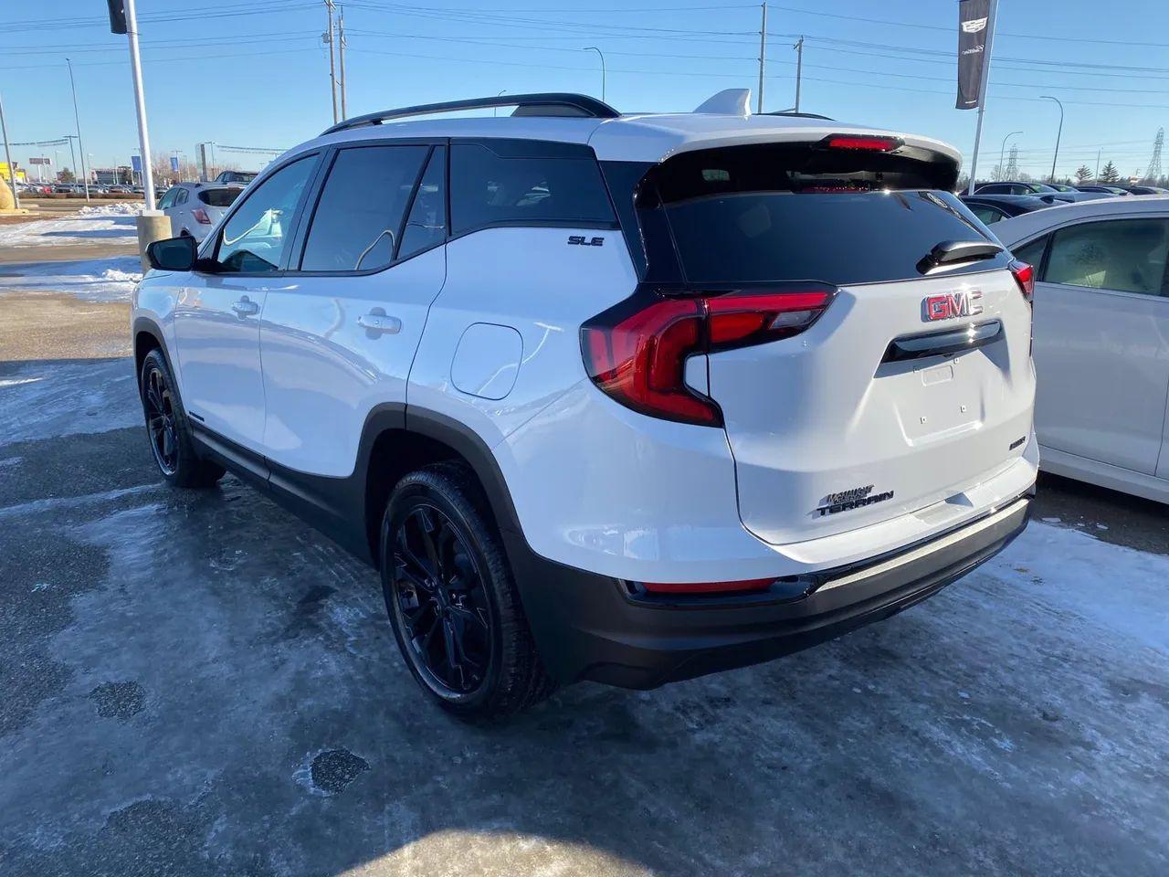 2021 GMC Terrain SLE-3