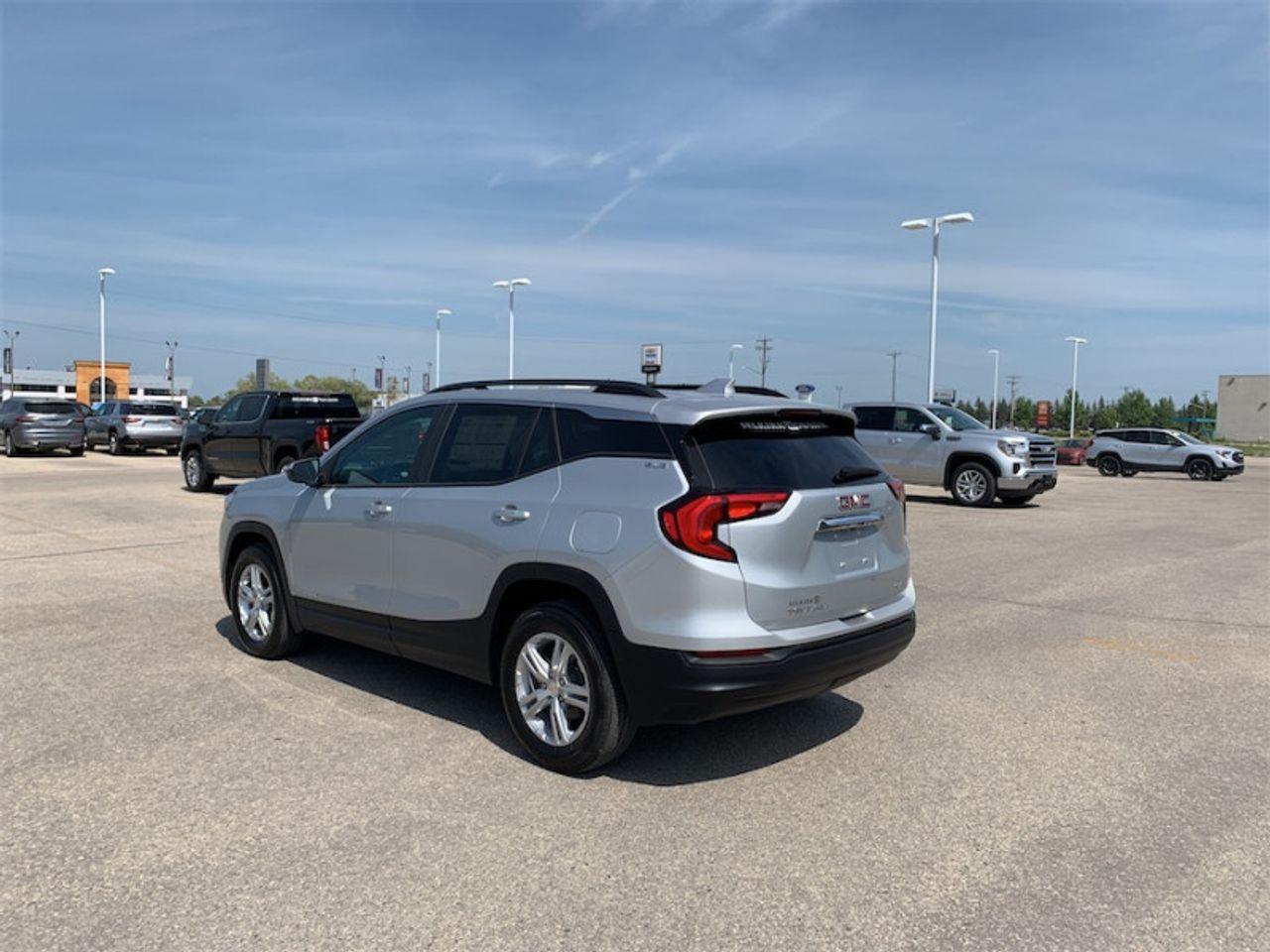 2021 GMC Terrain SLE-2