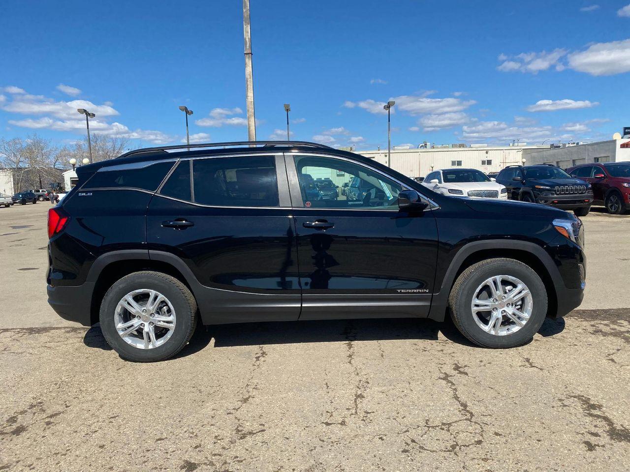 2021 GMC Terrain SLE-3
