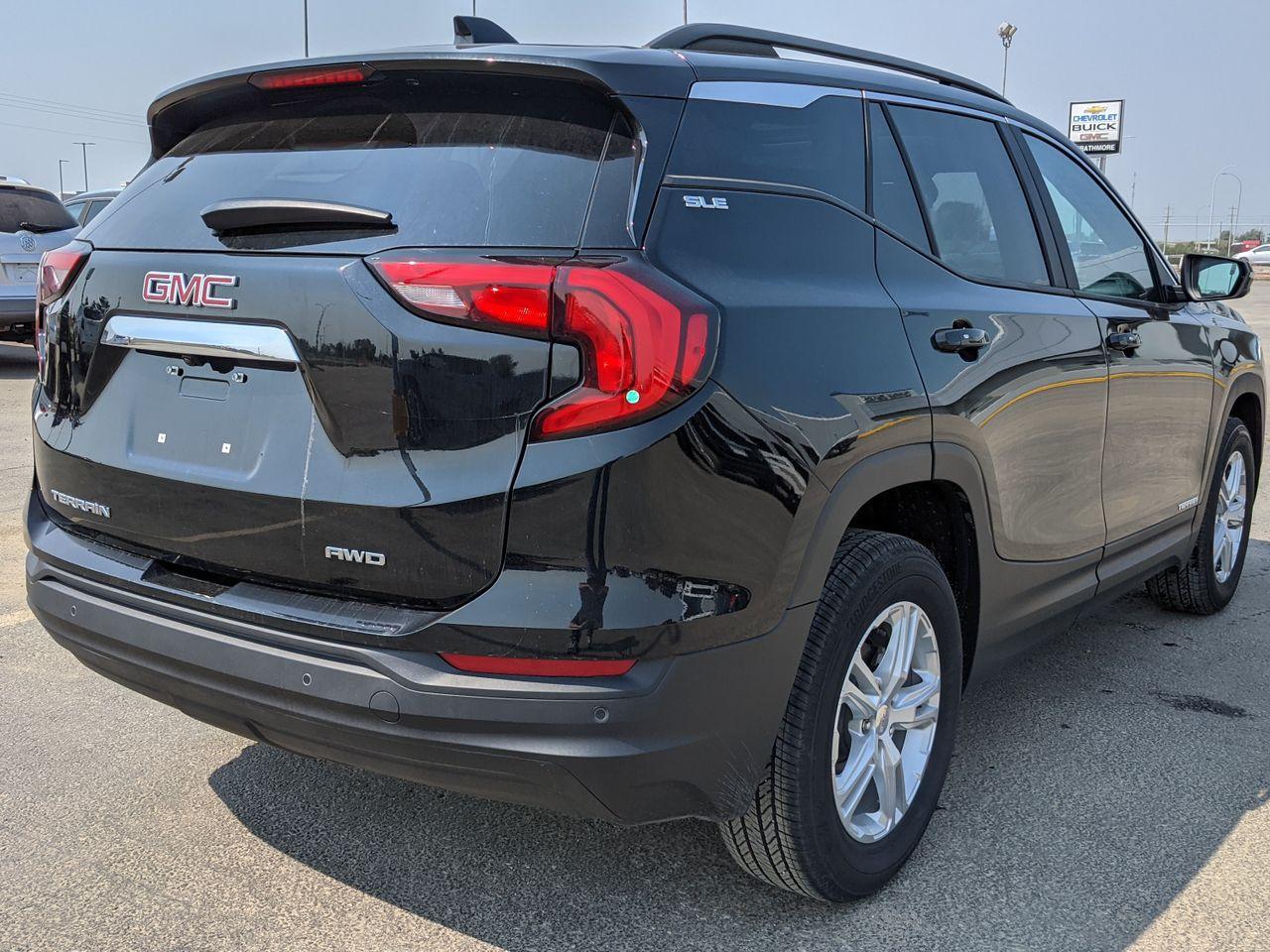 2021 GMC Terrain SLE-3
