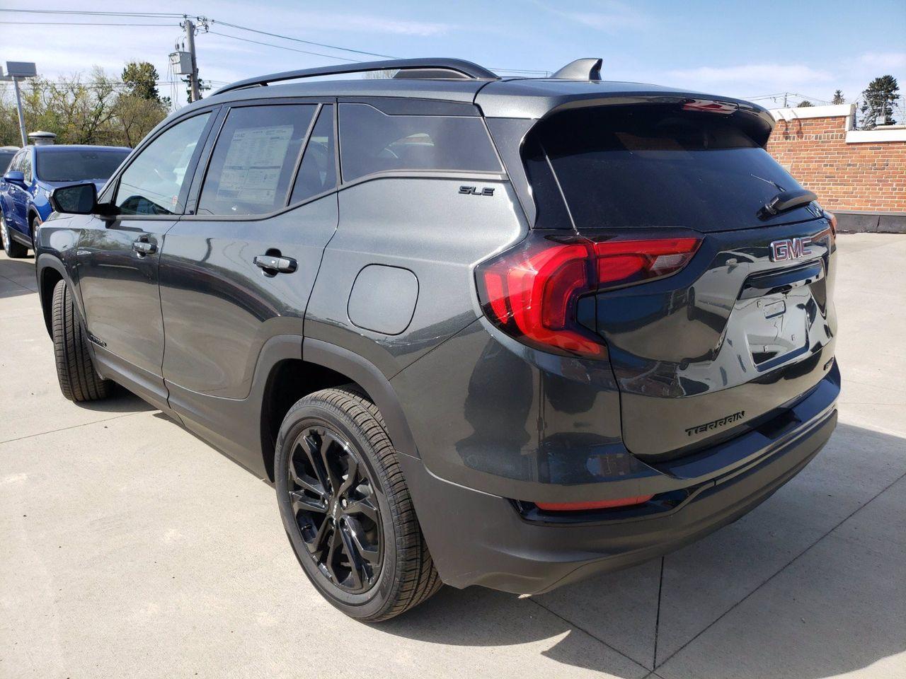 2021 GMC Terrain SLE-3
