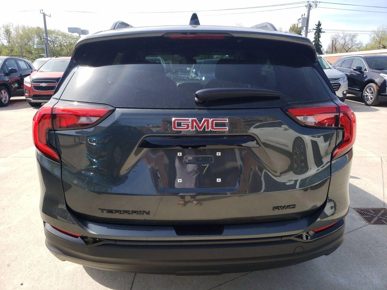 2021 GMC Terrain SLE-4