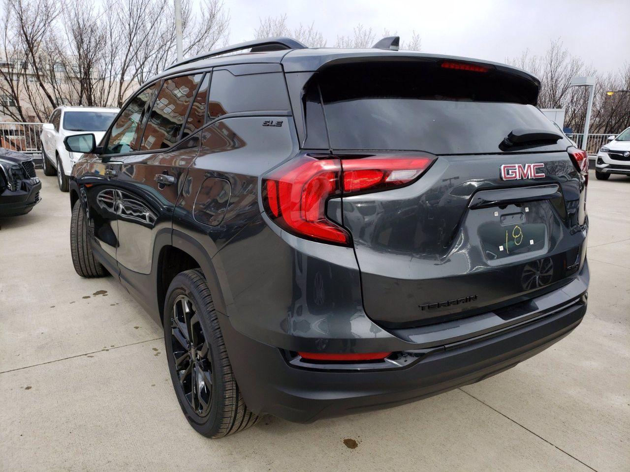 2021 GMC Terrain SLE-3