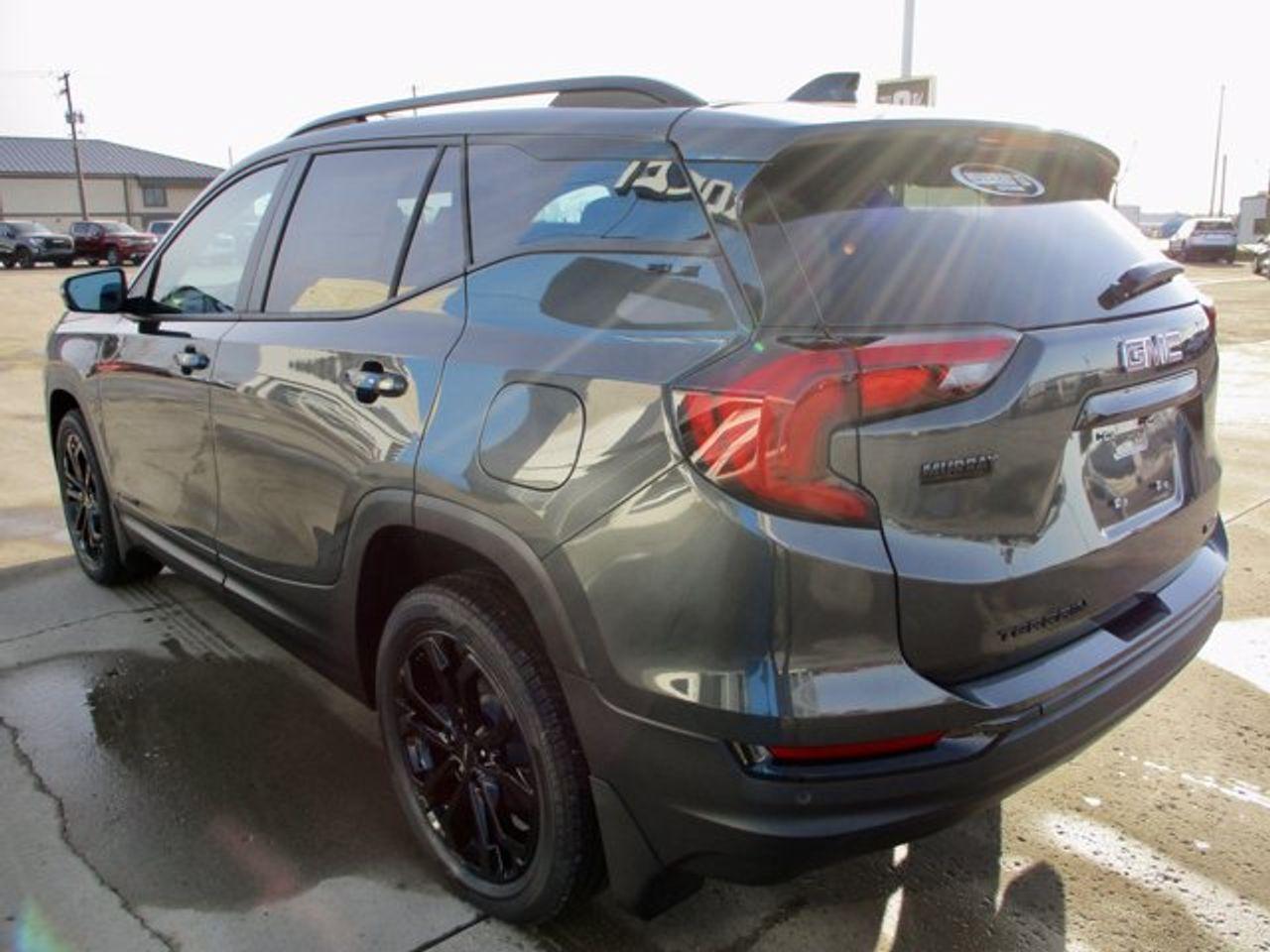 2021 GMC Terrain SLE-3