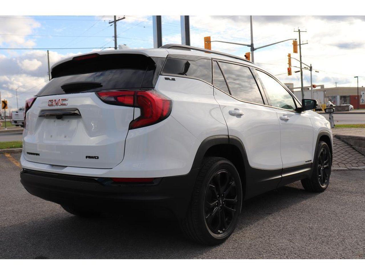 2021 GMC Terrain SLE-2