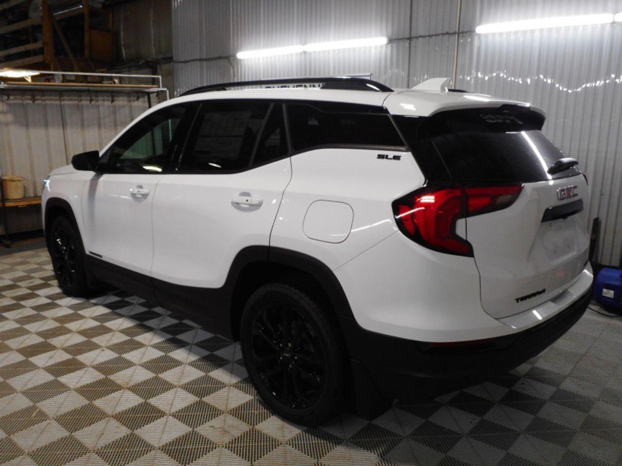 2021 GMC Terrain SLE-3
