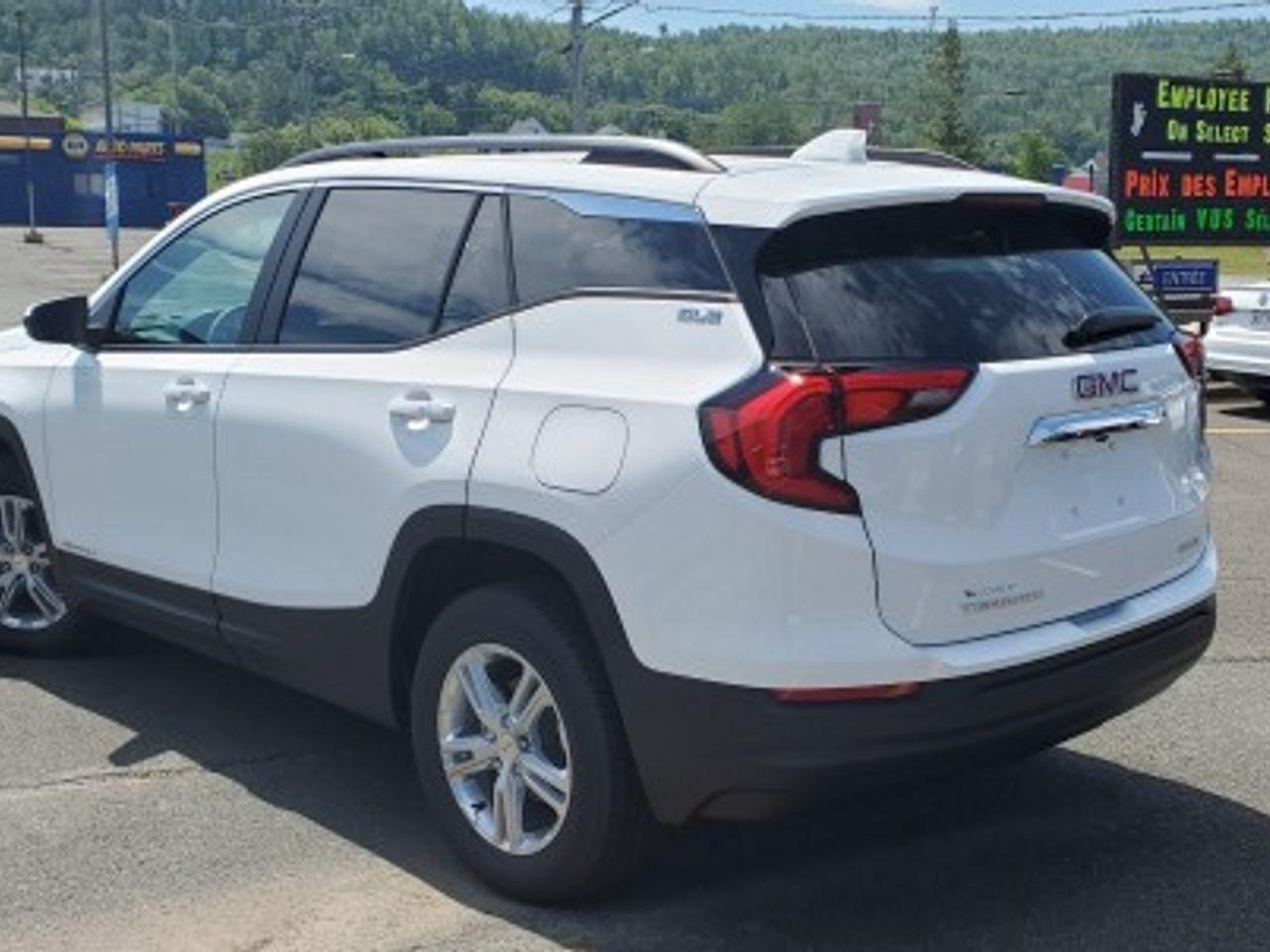 2021 GMC Terrain SLE-2