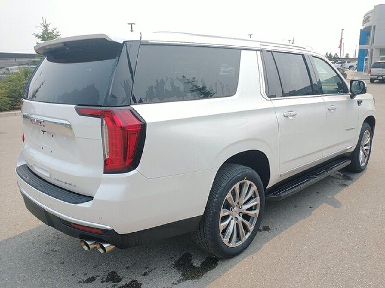 2021 GMC Yukon XL Denali-2