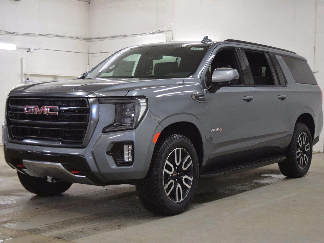 2021 GMC Yukon XL AT4-4