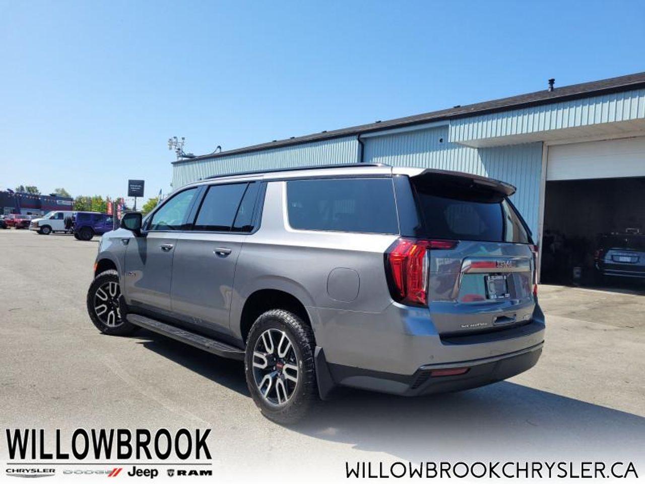 2021 GMC Yukon XL AT4-3