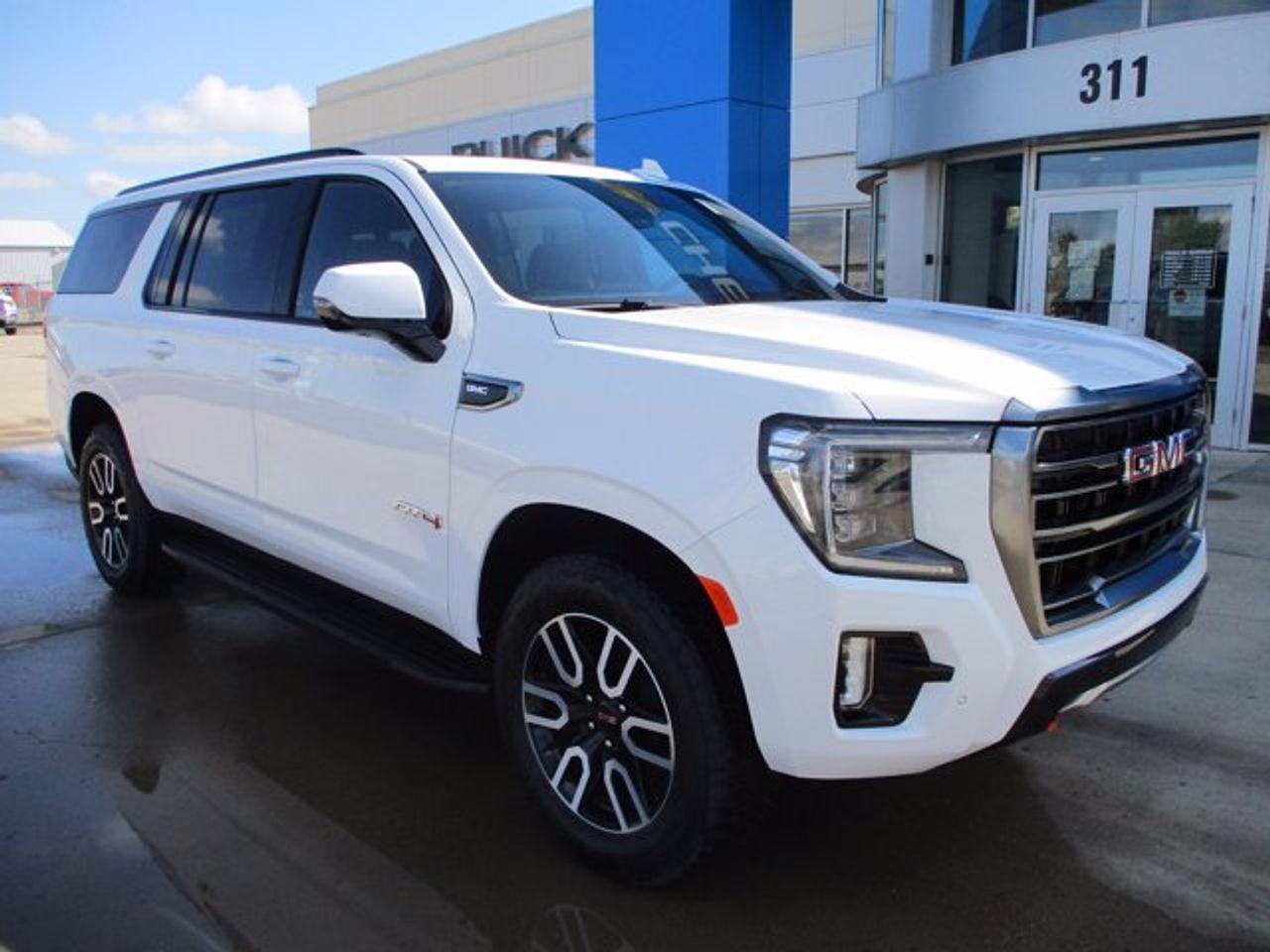 2021 GMC Yukon XL AT4-2