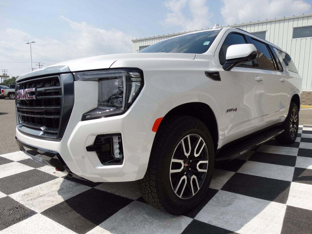 2021 GMC Yukon XL AT4-2