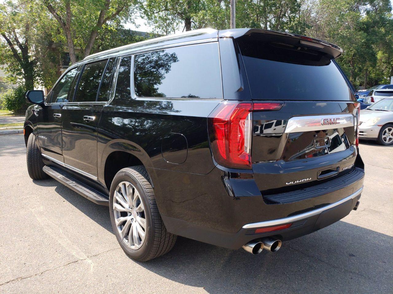 2021 GMC Yukon XL Denali-3
