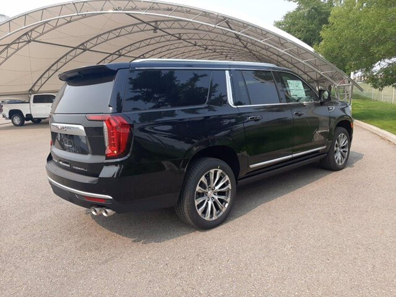 2021 GMC Yukon XL Denali-3