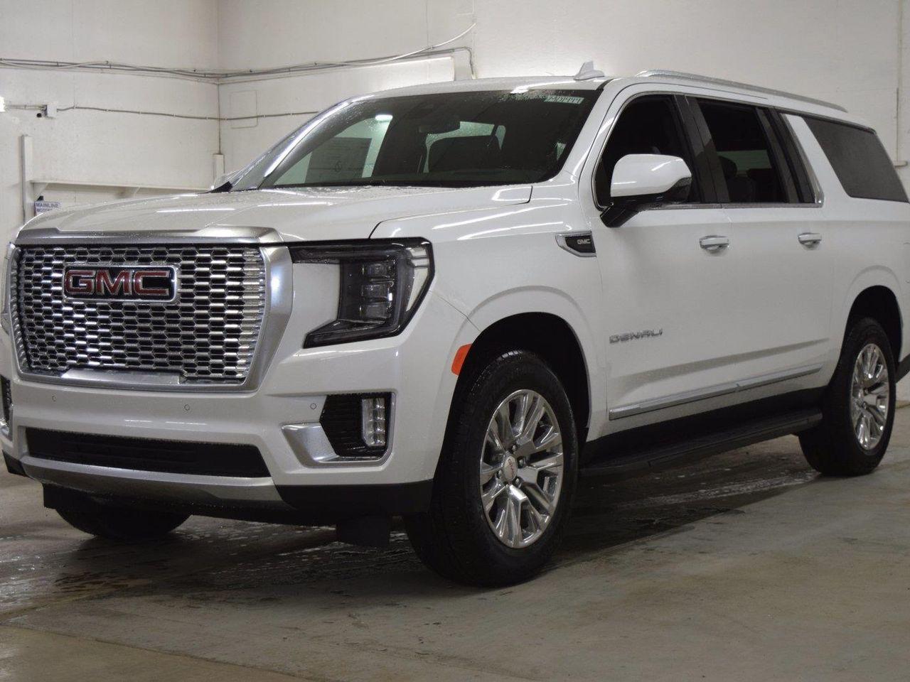 2021 GMC Yukon XL Denali-3