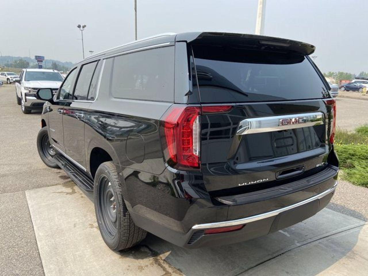 2021 GMC Yukon XL SLT-4