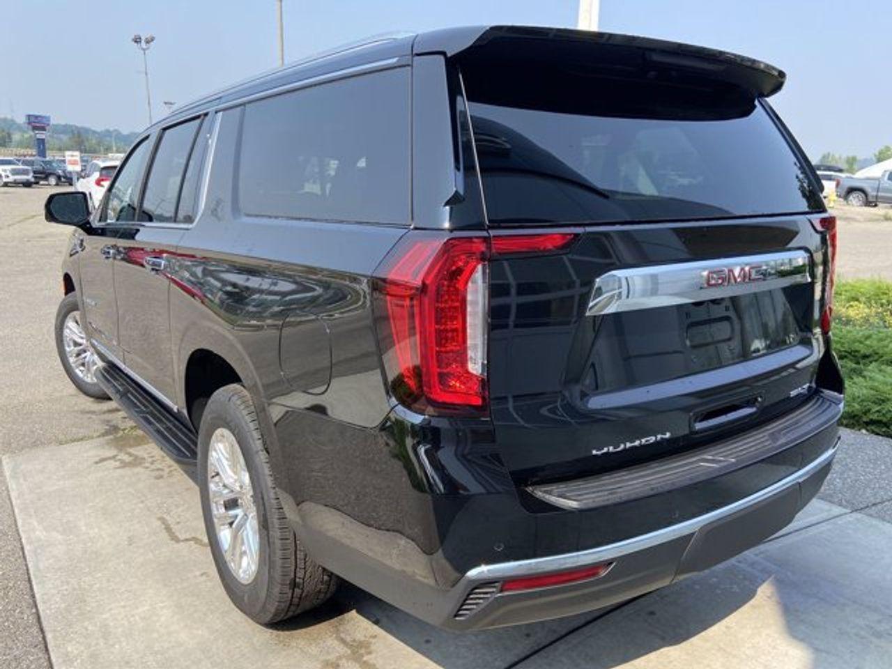 2021 GMC Yukon XL SLT-4
