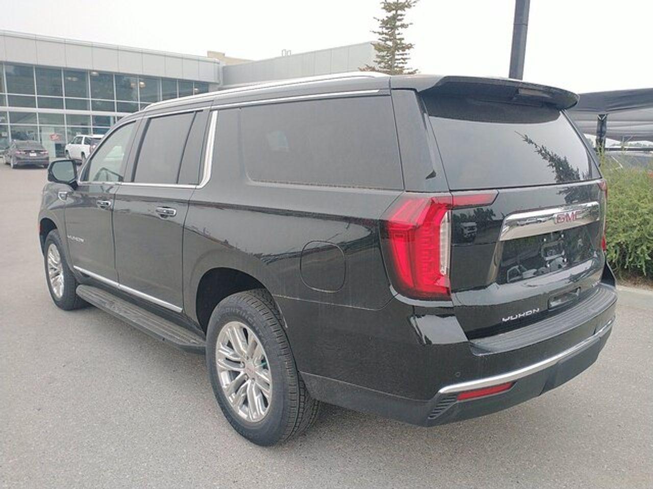 2021 GMC Yukon XL SLT-1