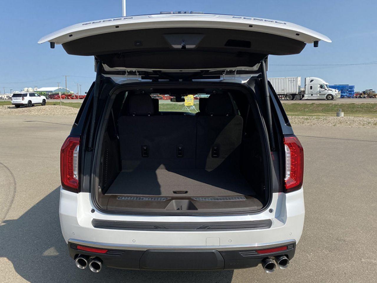 2021 GMC Yukon XL -4