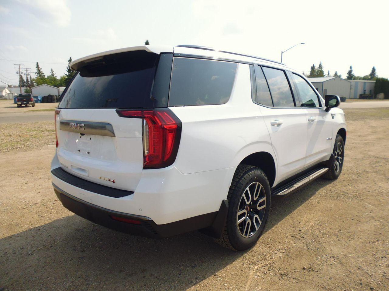 2021 GMC Yukon AT4-4