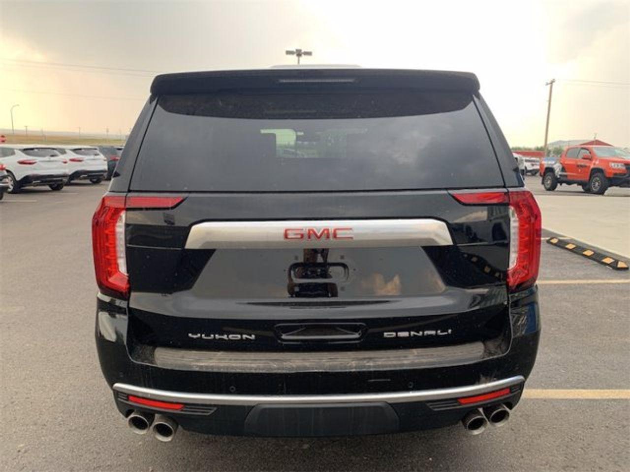 2021 GMC Yukon Denali-3