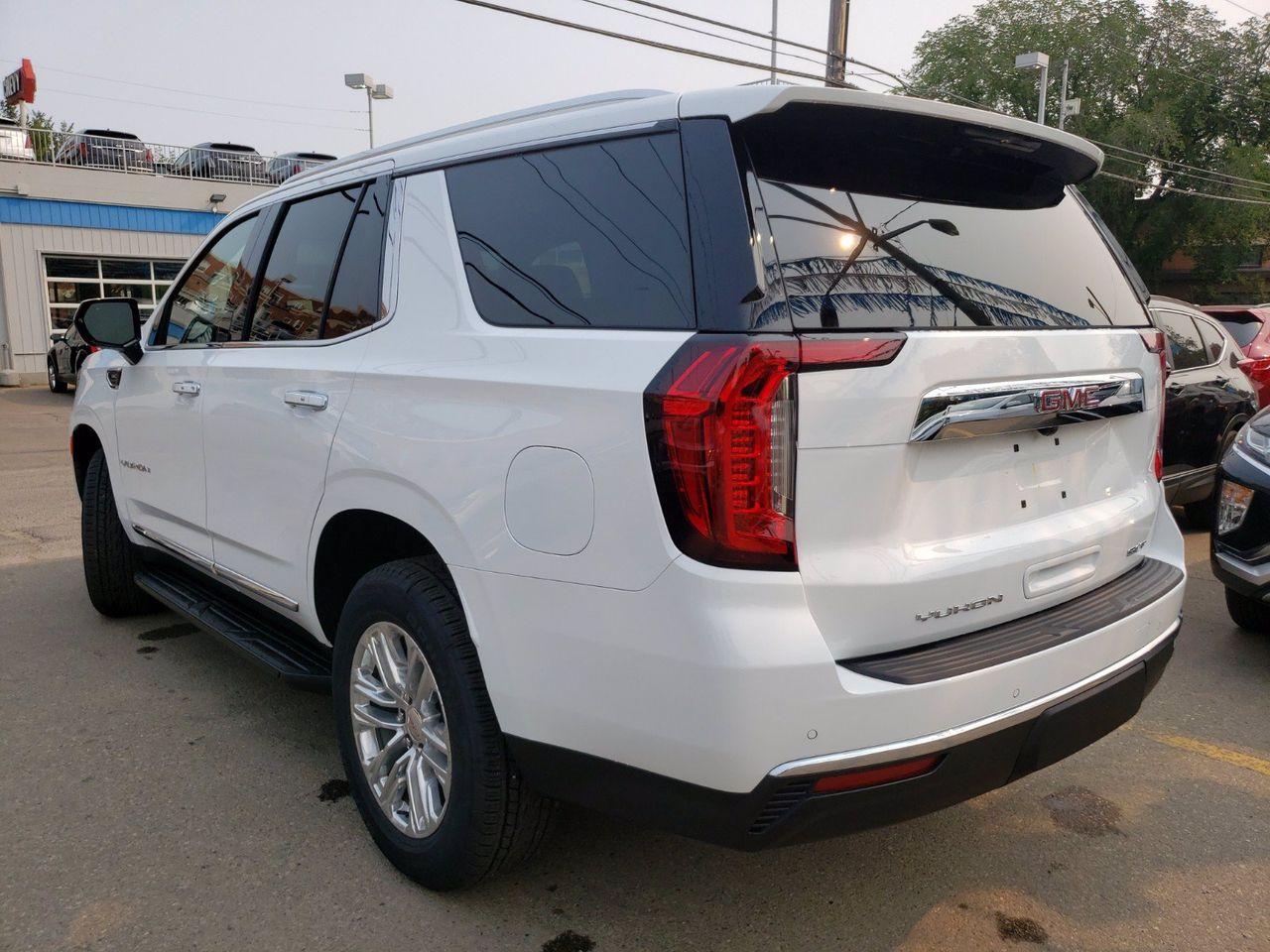 2021 GMC Yukon SLT Sunroof-3