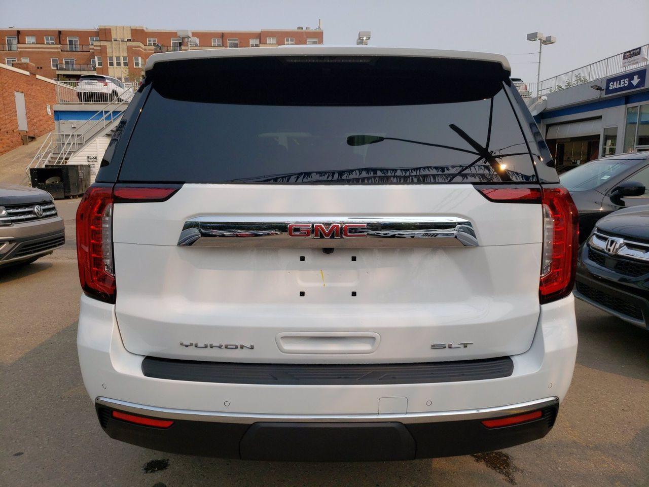 2021 GMC Yukon SLT Sunroof-4