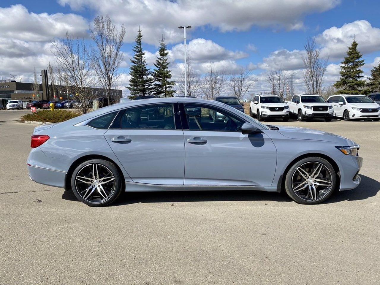 2021 Honda Accord Touring-4
