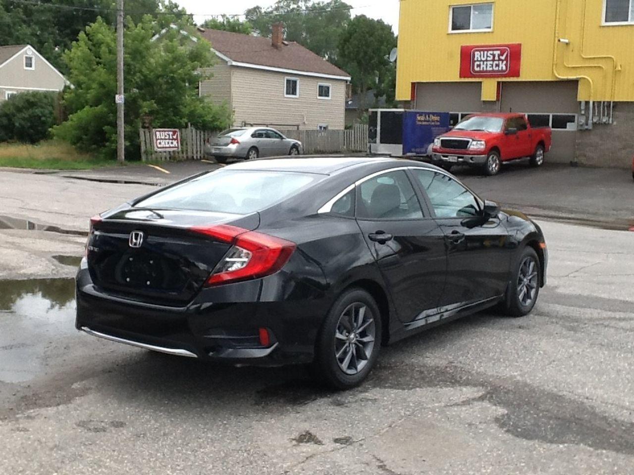 2021 Honda Civic EX-2