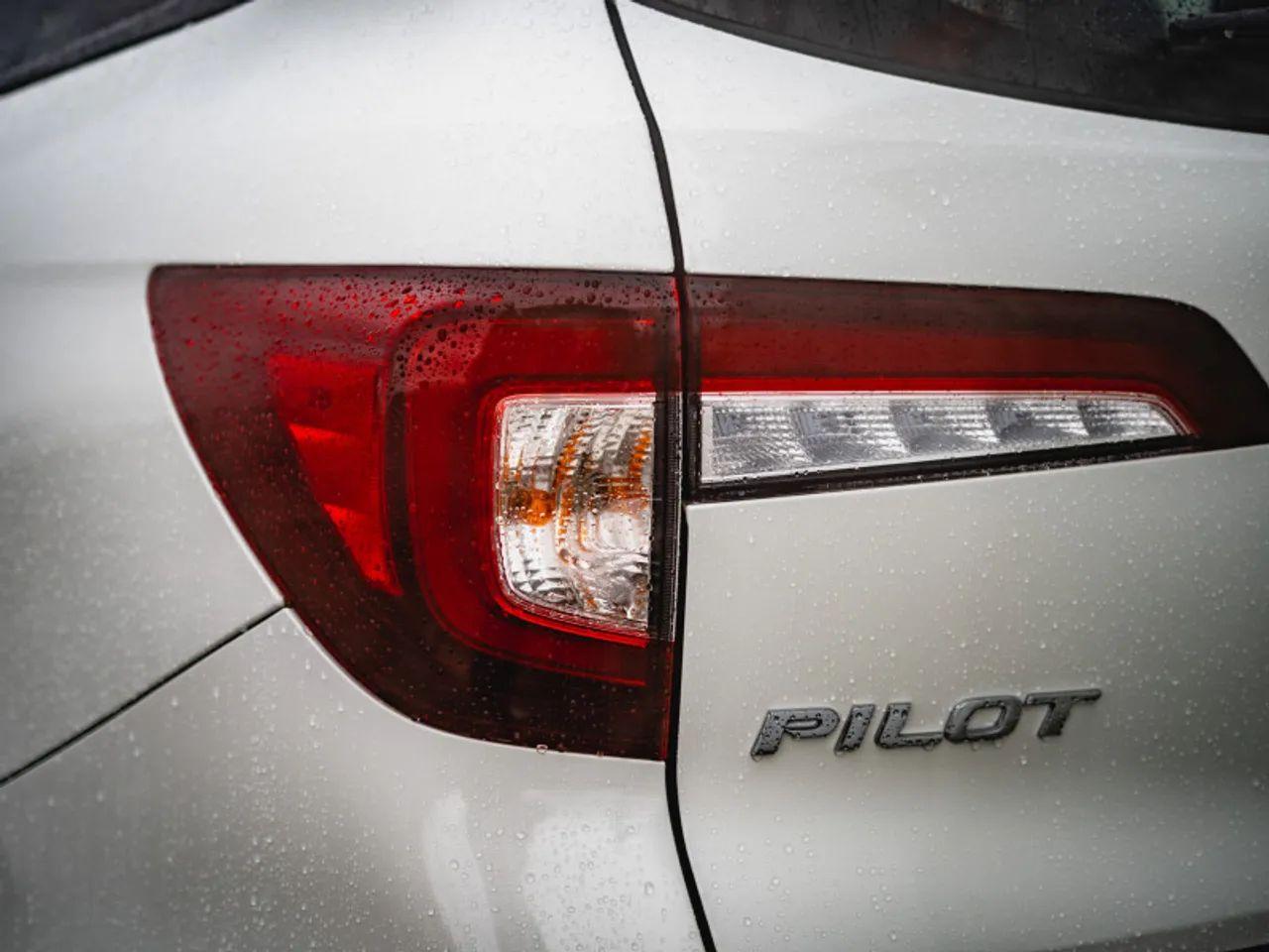 2021 Honda Pilot Elite-4