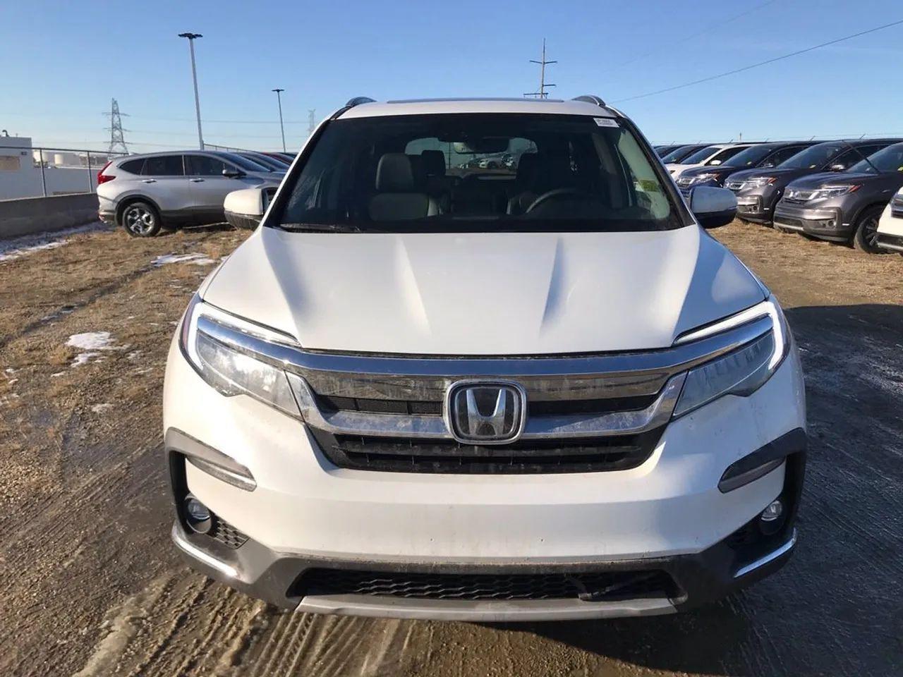 2021 Honda Pilot Touring-1