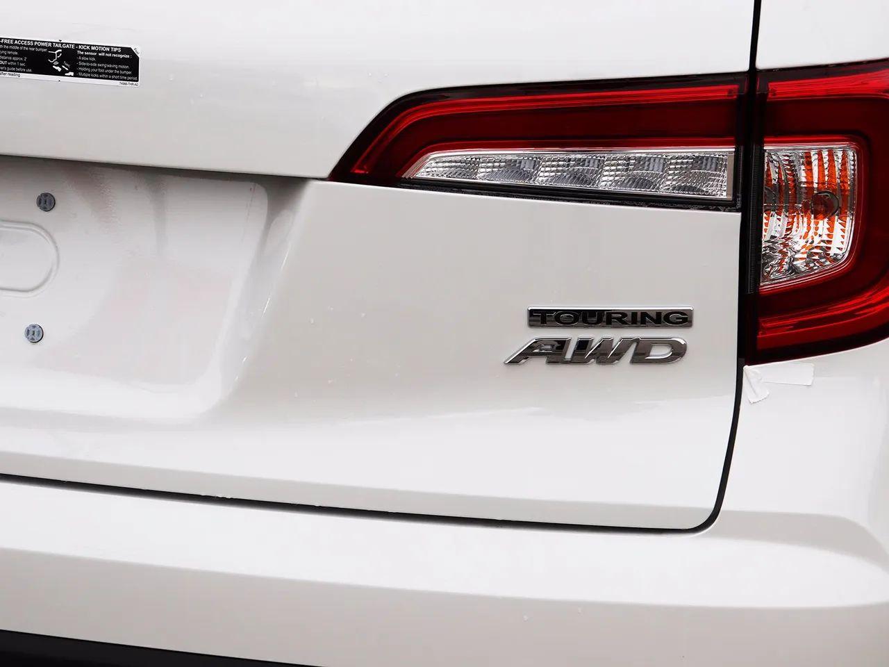 2021 Honda Pilot Touring-3