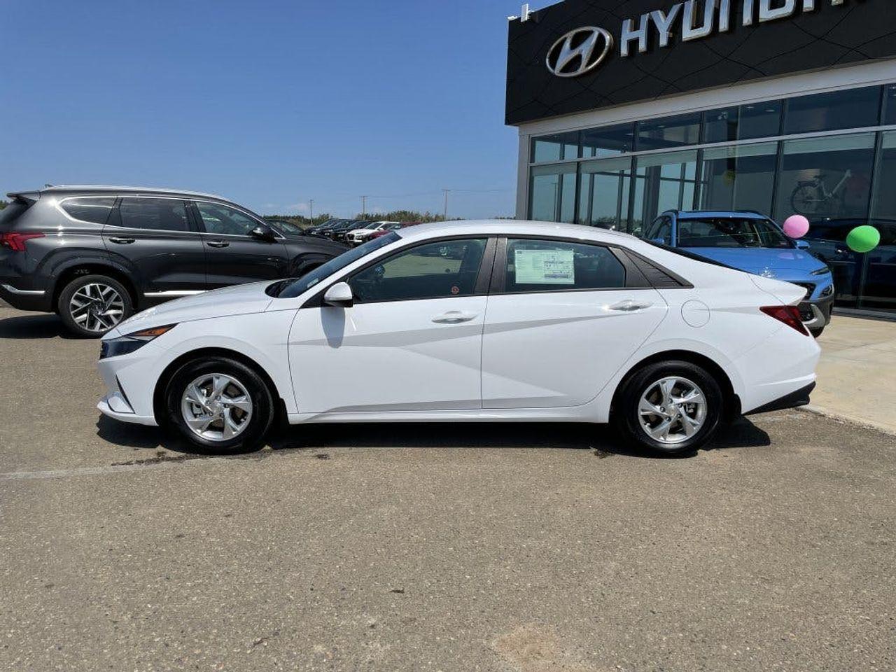 2021 Hyundai Elantra Essential-3