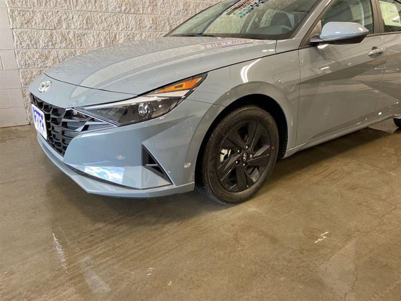 2021 Hyundai Elantra Preferred-2