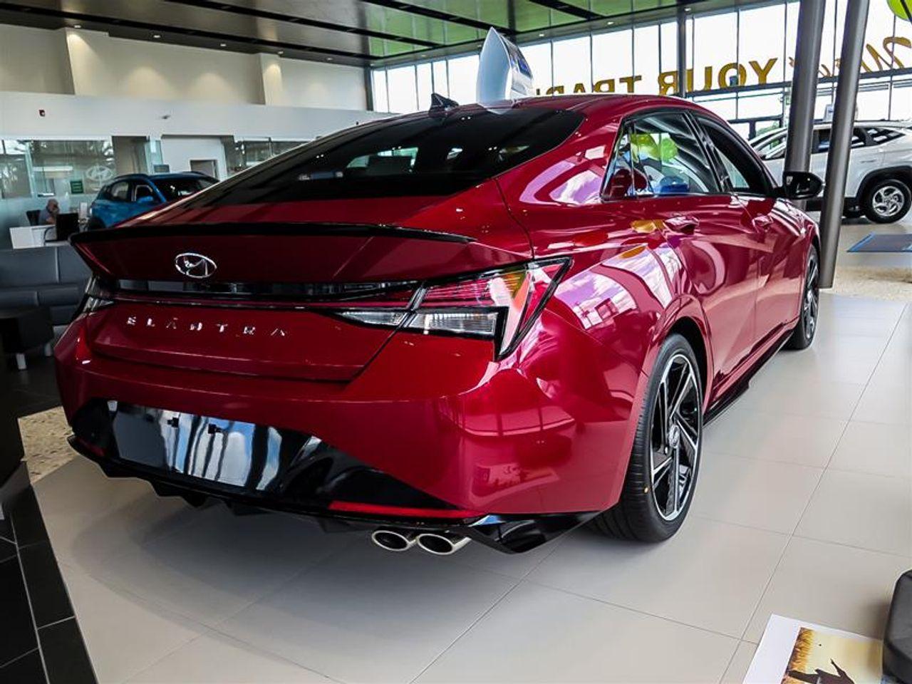 2021 Hyundai Elantra -2