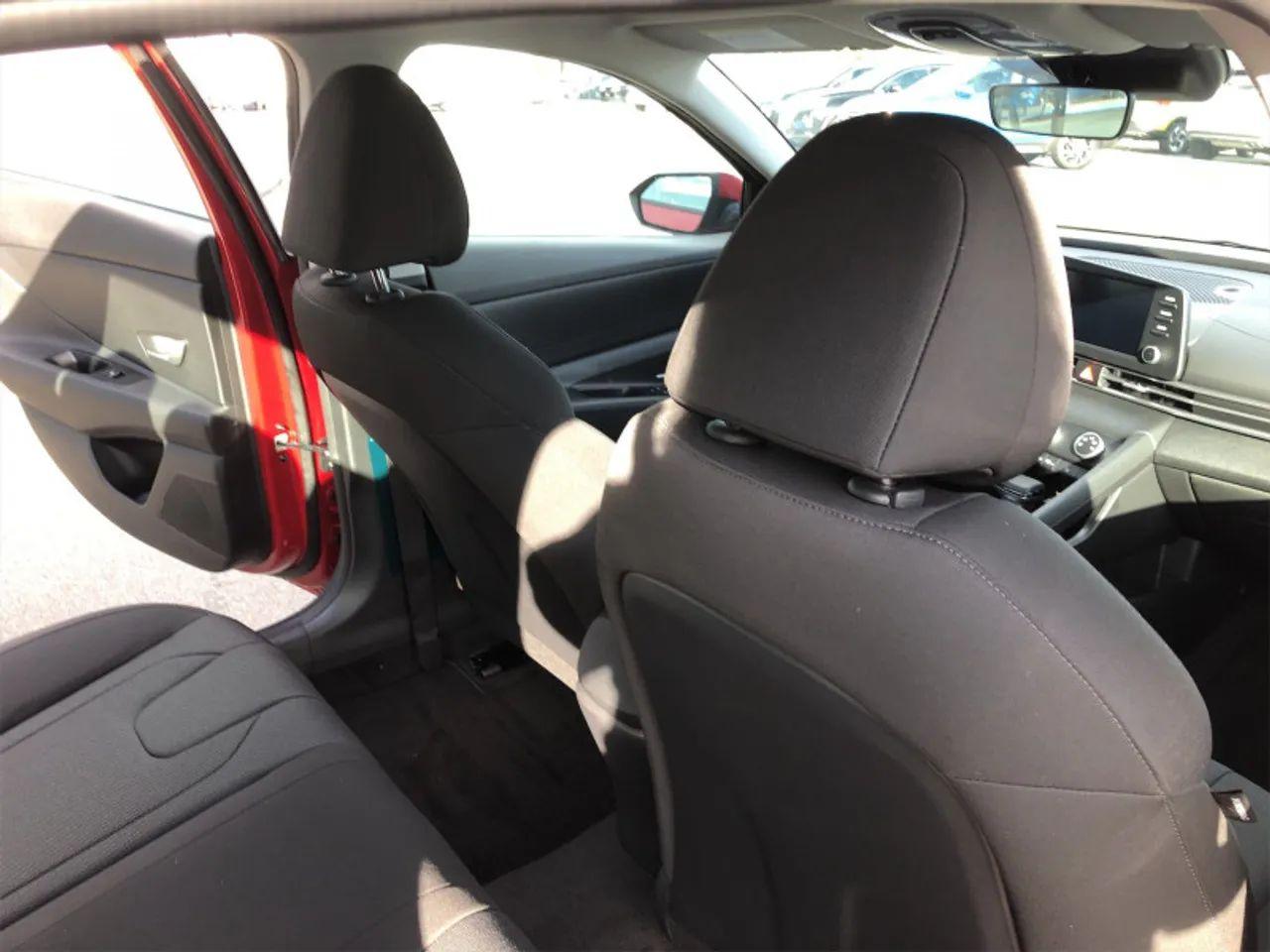 2021 Hyundai Elantra -3