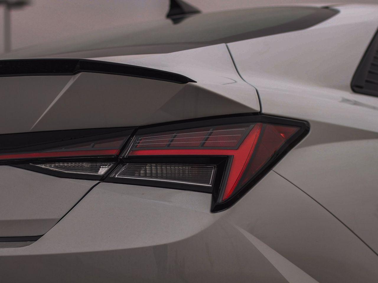 2021 Hyundai Elantra -4