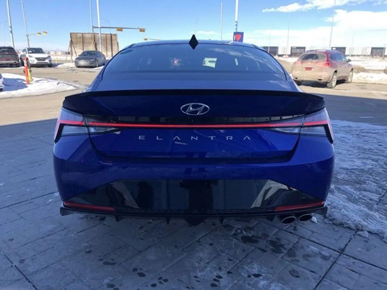 2021 Hyundai Elantra -2