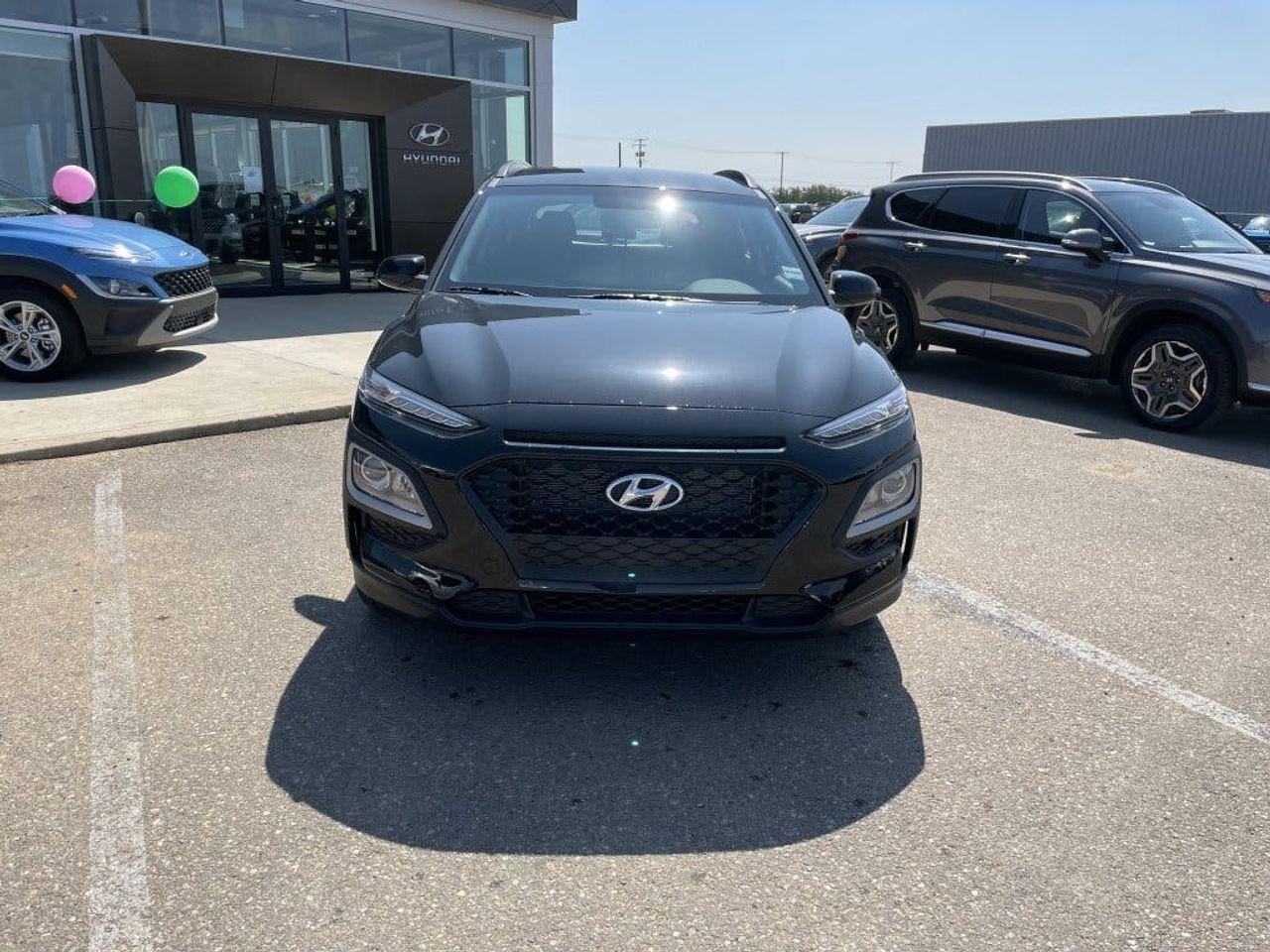 2021 Hyundai Kona Essential-1