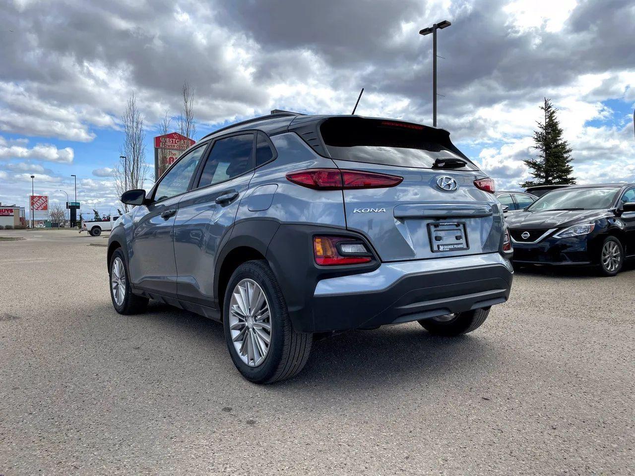 2021 Hyundai Kona Luxury-4