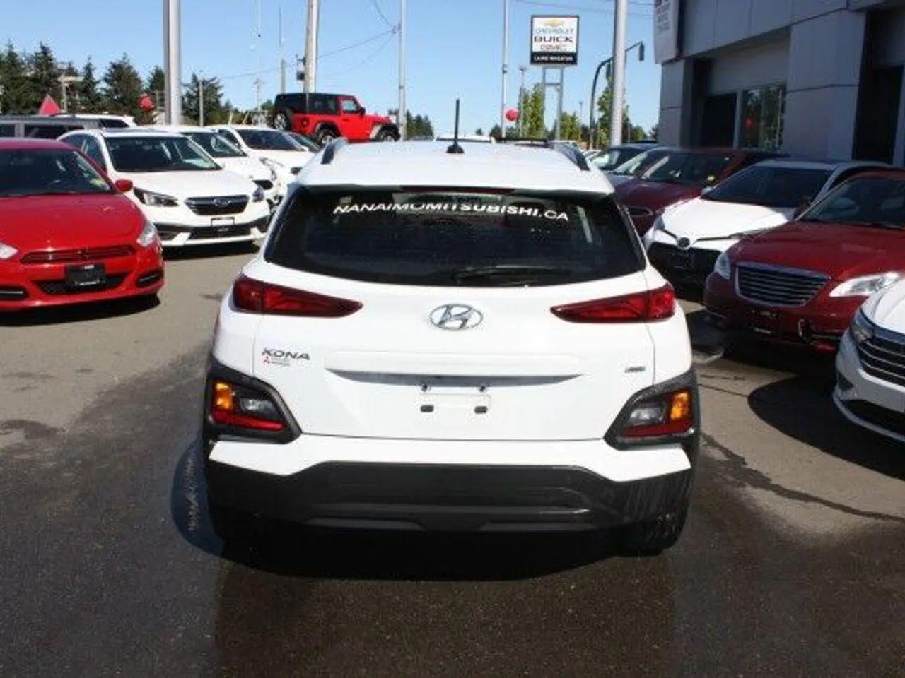 2021 Hyundai Kona Preferred-2