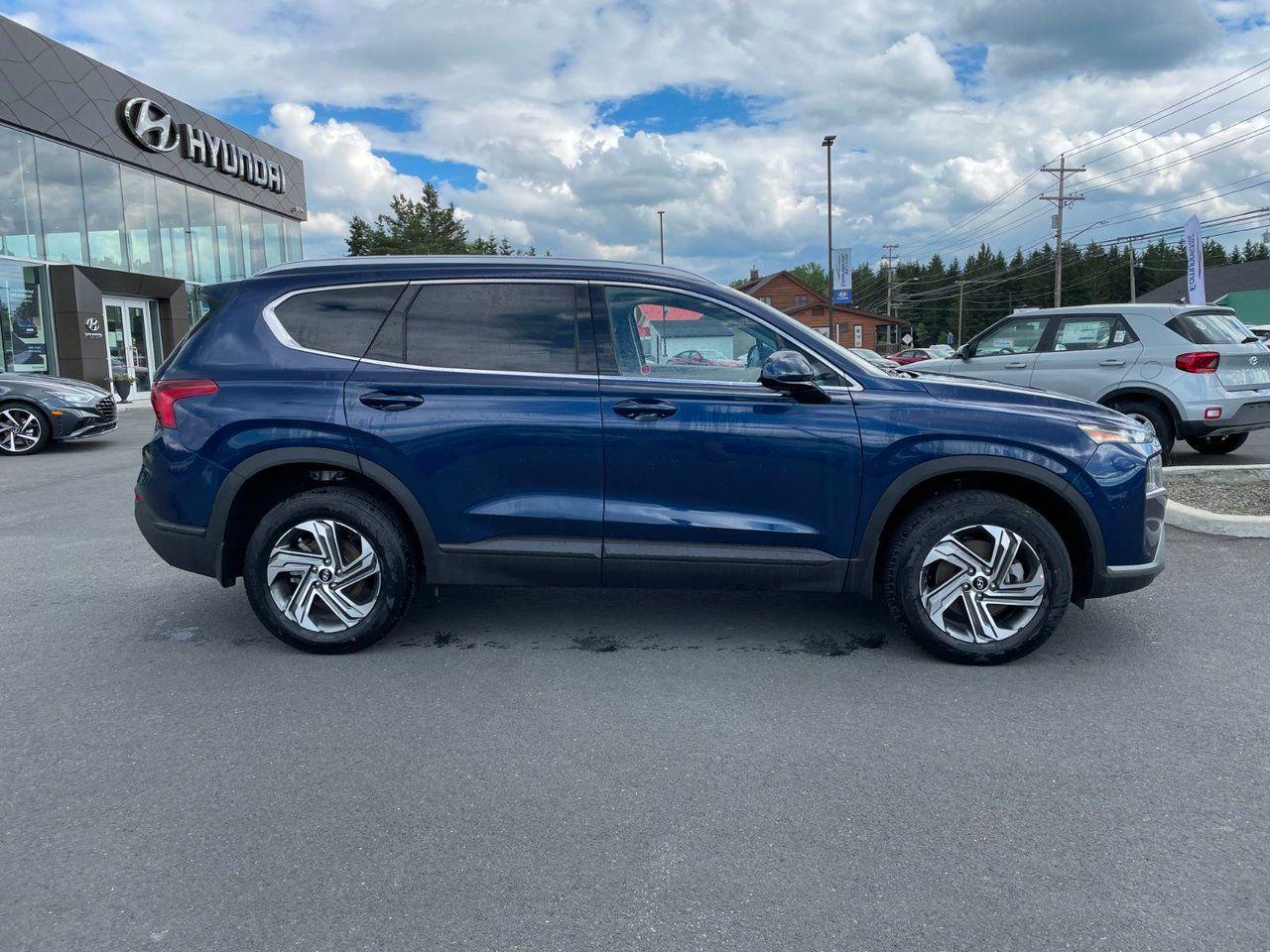 2021 Hyundai Santa Fe Essential-2