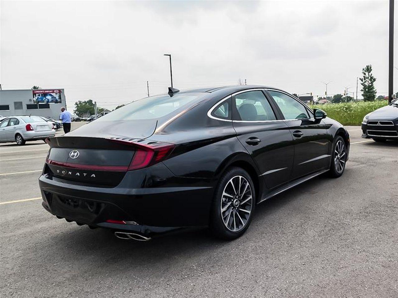 2021 Hyundai Sonata Luxury-4
