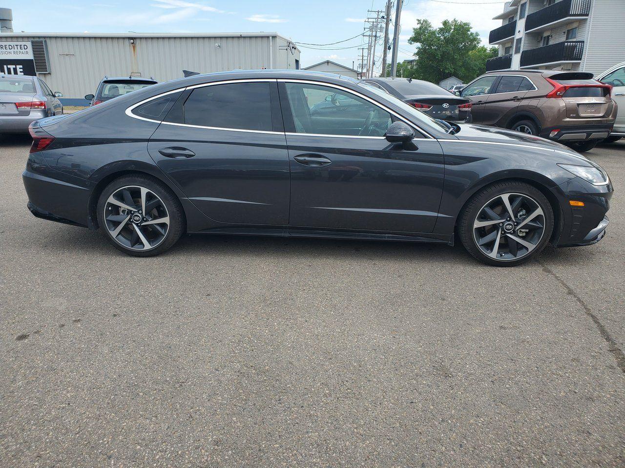 2021 Hyundai Sonata Sport-3